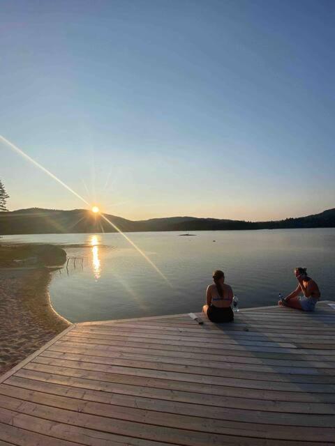 Fin, Enkel Leilighet Med Nydelig Strand I Naerheten Appartement Amdals Verk Buitenkant foto